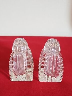 AMERICAN BRILLIANT PERIOD SALT & PEPPER SHAKERS, CUT CRYSTAL